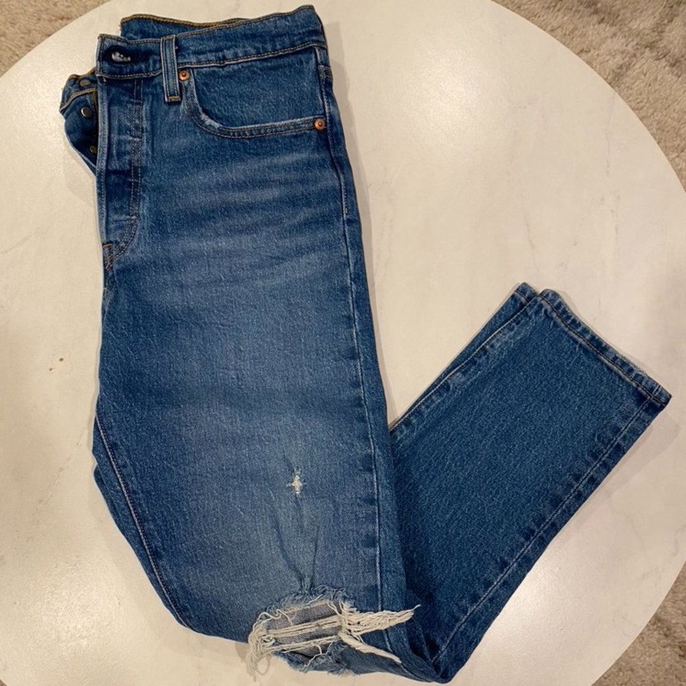 Levi's 501 Skinny Jeans (Size 28)